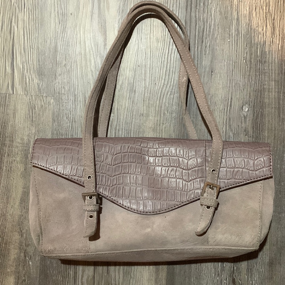 Nine West Vintage plum genuine suede and leather purse.
